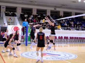 VOL-CUP 2025 GÜZ SEZONU KADINLAR KATEGORİSİ FİNAL MAÇLARI TAMAMLANDI!