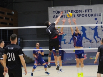 VOL-CUP 2024-2025 SEZONU ÇEYREK FİNAL MAÇLARI TAMAMLANDI